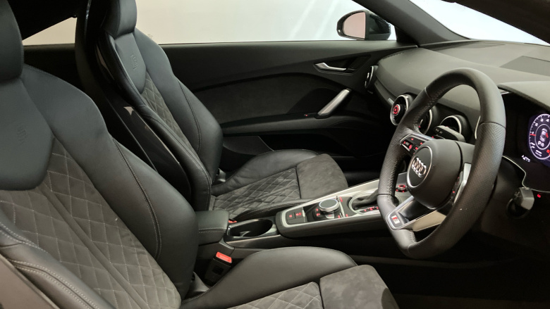 Audi TT 40 TFSI Black Edition 2dr S Tronic [Tech Pack] Petrol Coupe